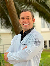 Dr. PEDRO HENRIQUE MEIRELES VIEIRA (Médico)