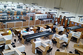 Biblioteca campus I: a Unoeste possui a maior Rede de Bibliotecas do oeste paulista, com 3 unidades somente em Presidente Prudente. Ao todo, são mais de 256 mil exemplares. Tem ainda o acervo on-line, com milhares de títulos para todas as áreas do conhecimento.