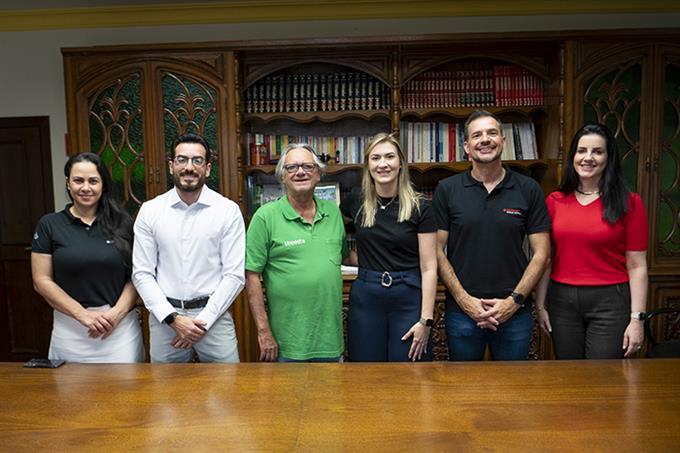 Notícia: Unoeste e Santander reforçam parceria institucional