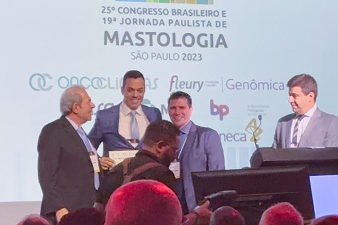 Docente Da Medicina é Premiado Em Congresso De Mastologia Unoeste 