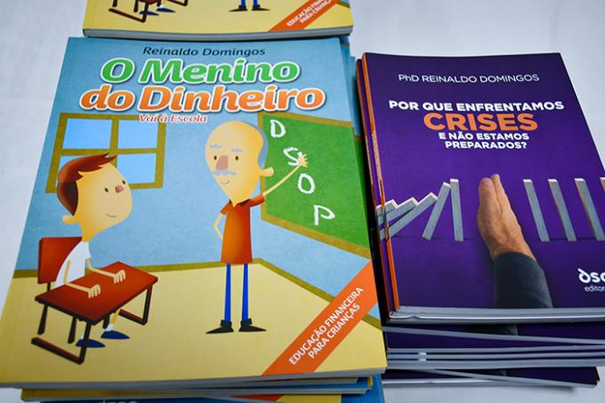 Livros a serem utilizados com material didático durante o projeto 