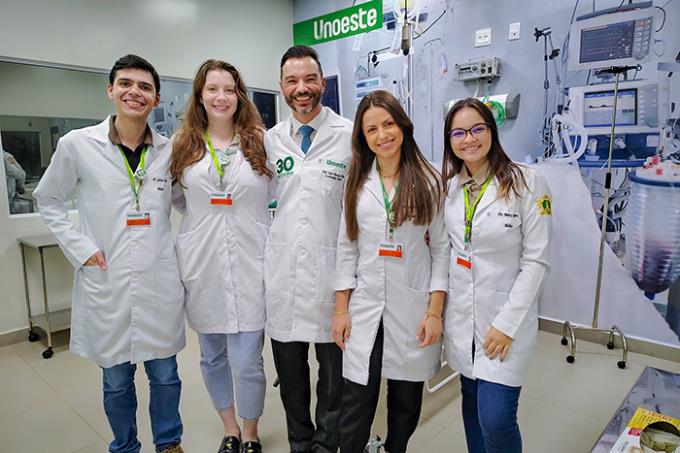 Médicos formados pela 1ª turma são preceptores na Unoeste 