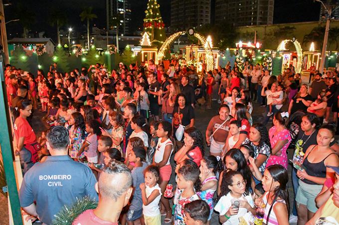 Vila Natal: solidariedade, cultura e esperança em Guarujá