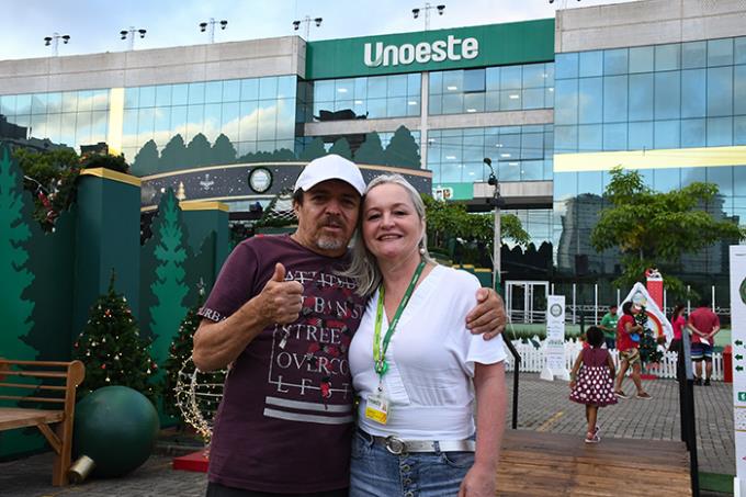 Sebastião Henrique de Santana (Tião) e Rosineide de Oliveira 